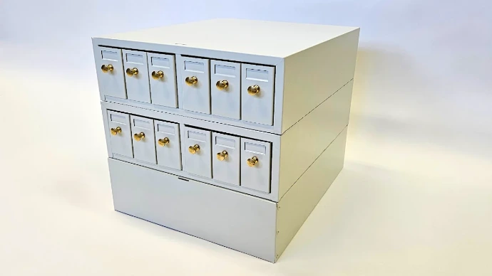 Microscope slide storage cabinet
