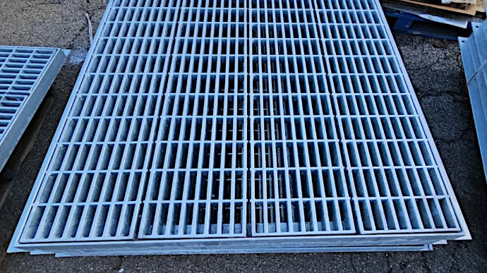 Bar grating