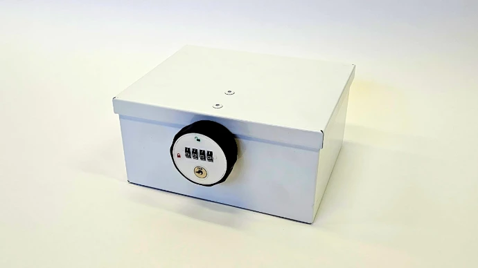 Lock box with combination lock